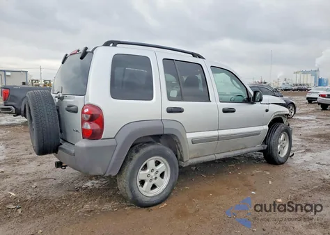 2005 Jeep Liberty Sport z USA, uszkodzony, nr VIN 1J4GL48K95W622372